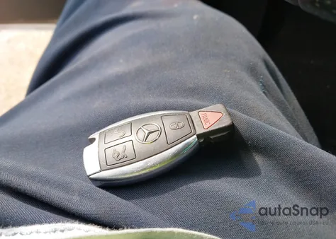 2016 Mercedes-Benz C 300 Sport from USA, damaged, VIN 55SWF4JB6GU113607